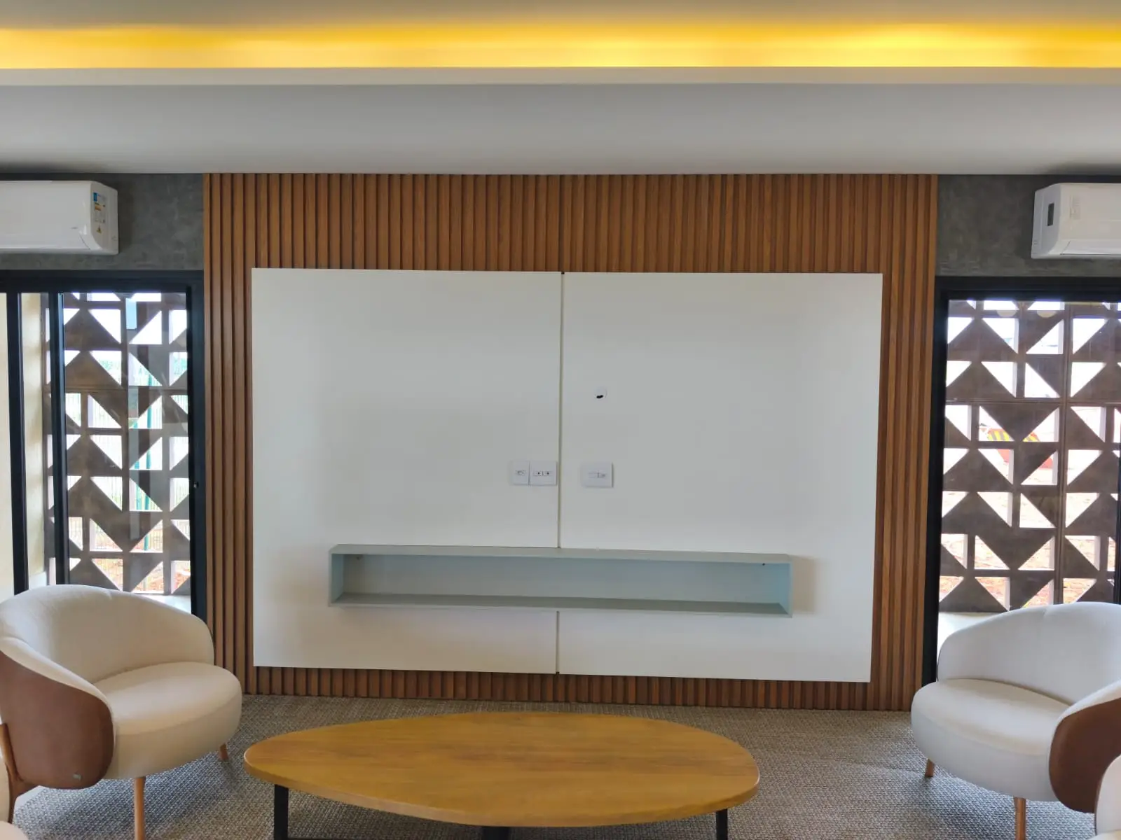 Sala planejada moderna valorização imobiliária